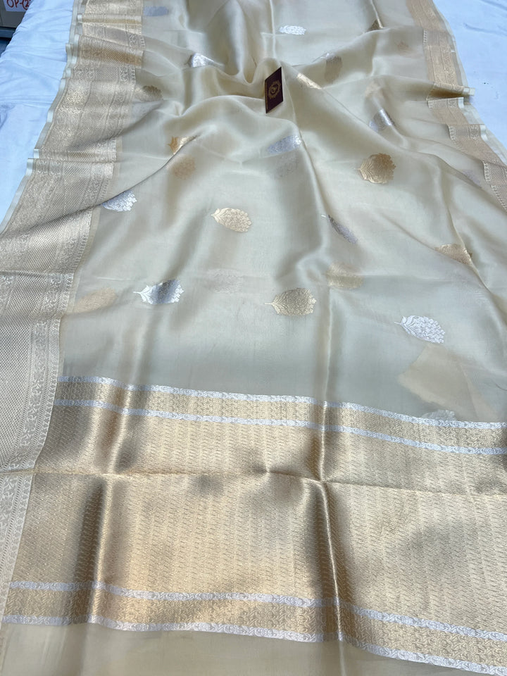 Cream Pure Kora Silk Handloom Banarasi Saree