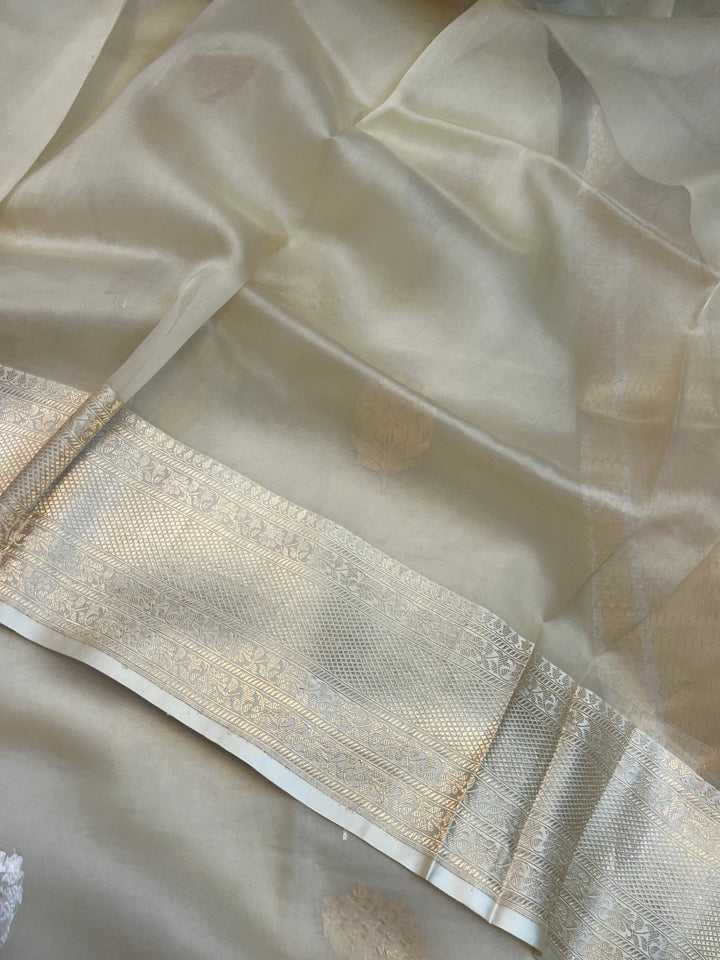 Cream Pure Kora Silk Handloom Banarasi Saree
