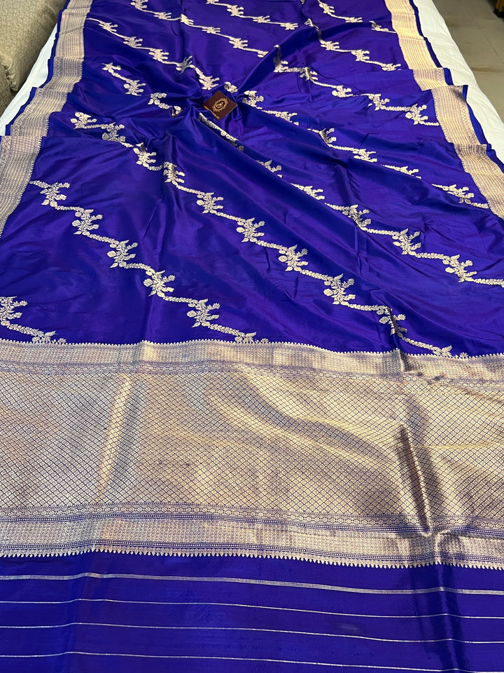 Shop Indigo Blue Banarasi Katan Silk Saree – Kadhwa Aada Jaal Meenakari