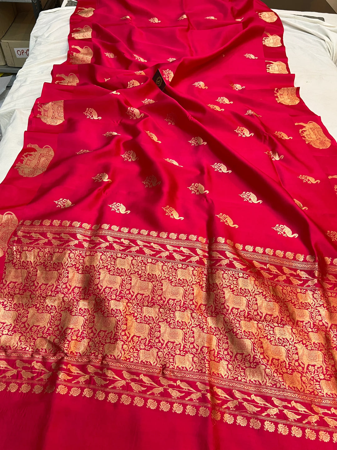 Rani Pink Pure Silk Handloom Banarasi Saree