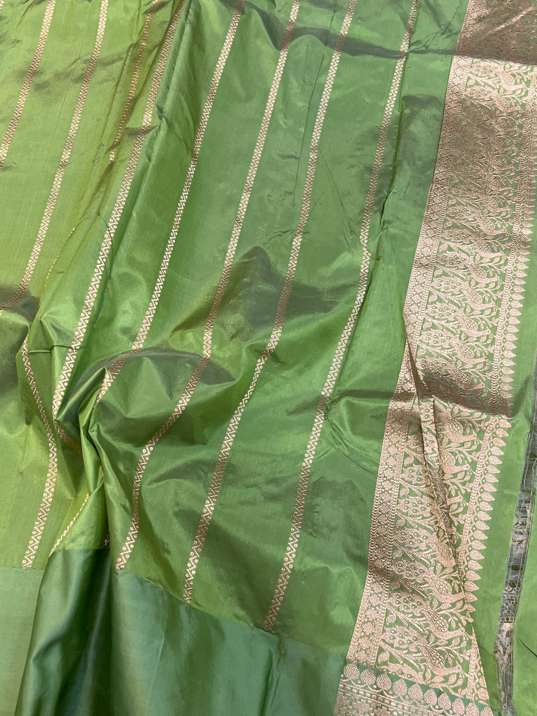 Dusty Green Pure Banarasi Handloom Katan Silk Saree - Aura Benaras