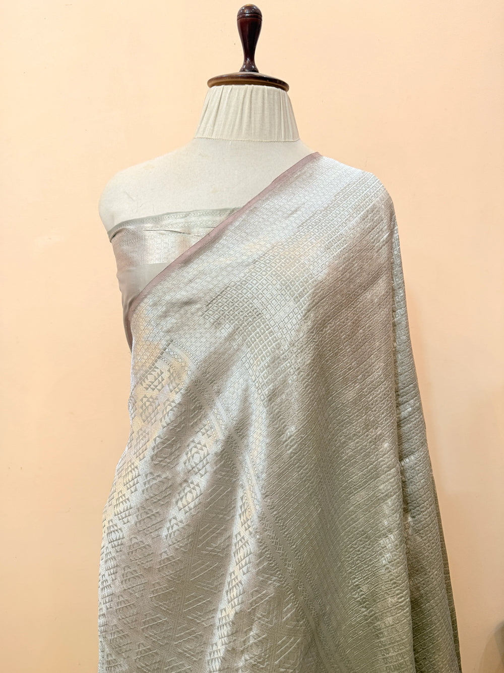 Beige Pure Katan silk Handloom Banarasi Saree