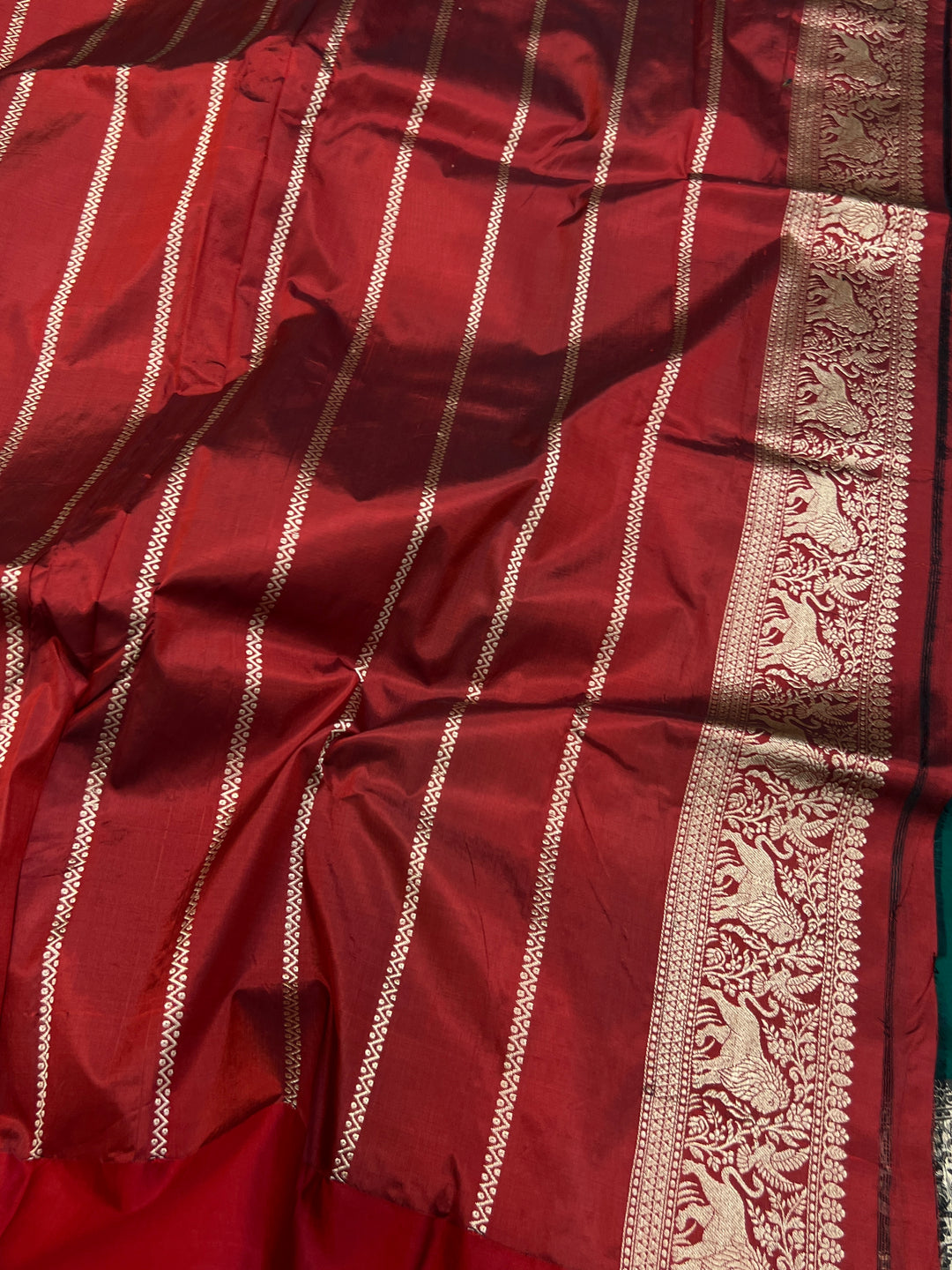 Bottle Green Pure Banarasi Handloom Katan Silk Saree - Aura Benaras