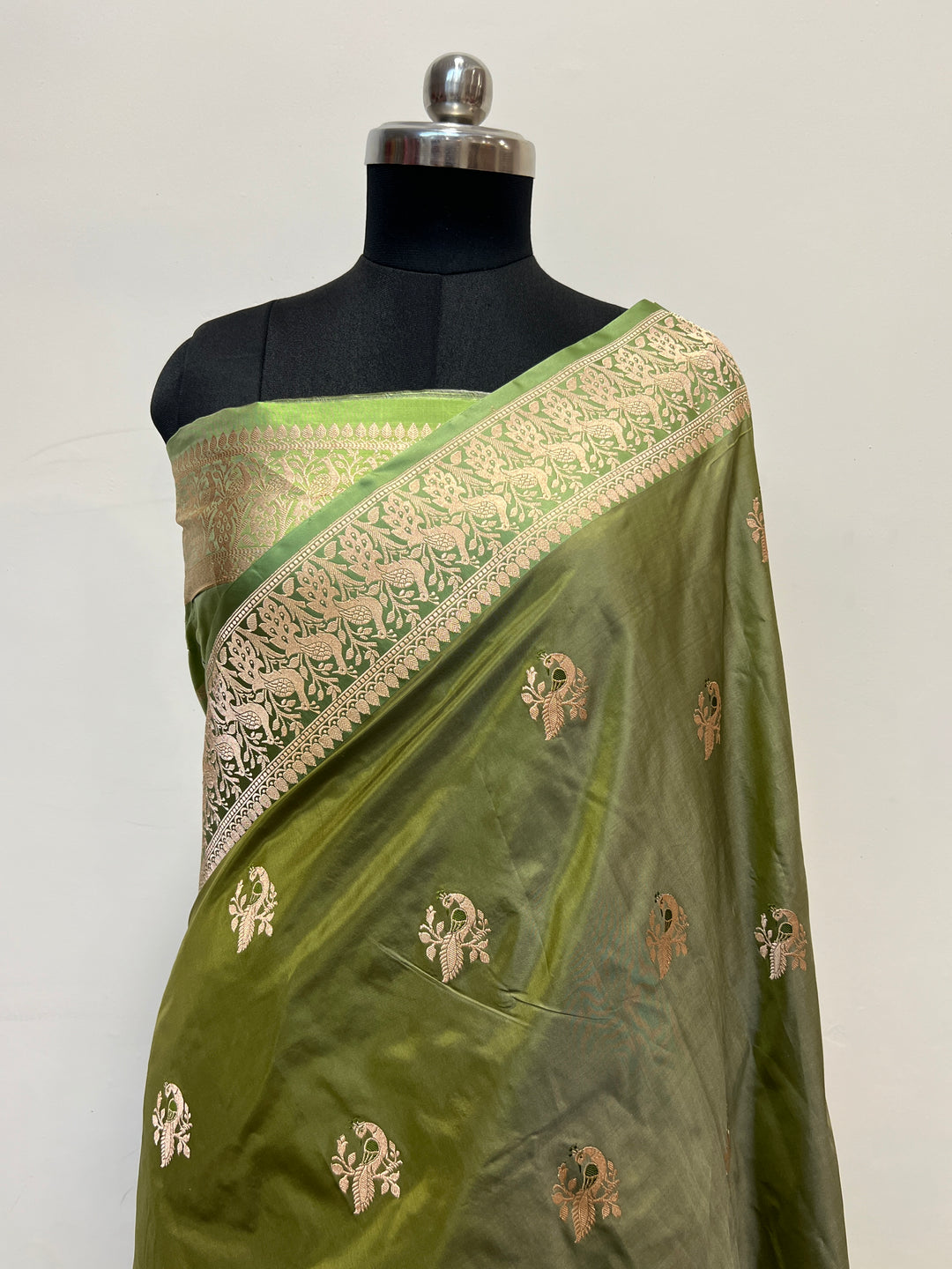 Dusty Green Pure Banarasi Handloom Katan Silk Saree - Aura Benaras