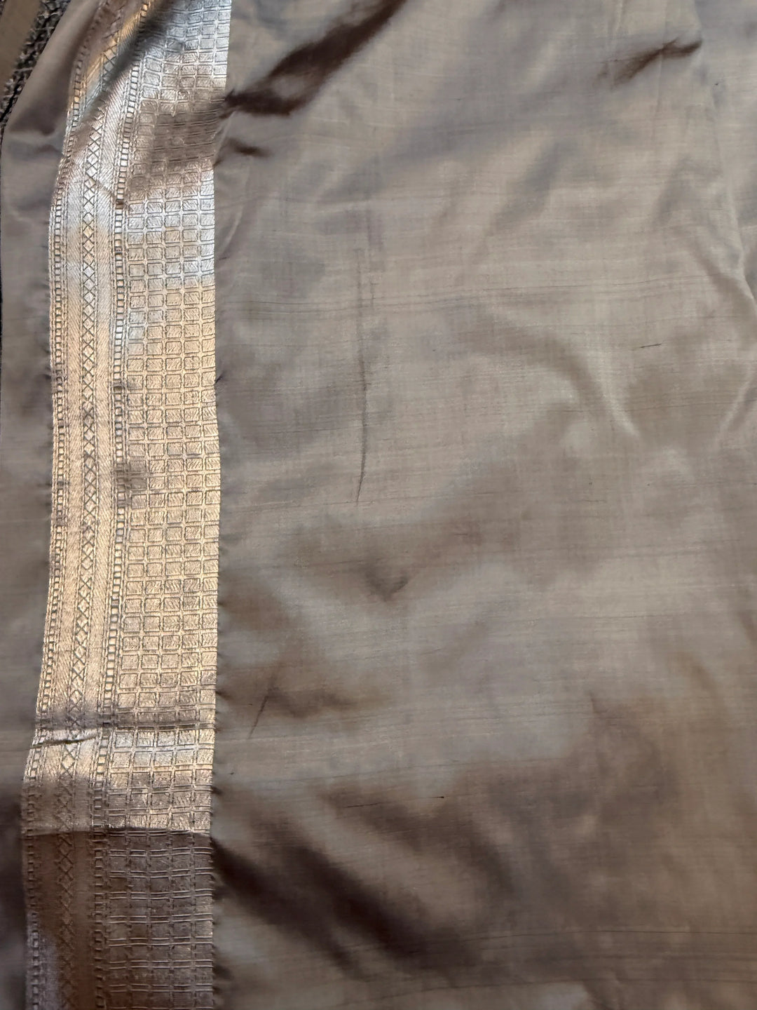 Grey Pure Katan silk Handloom Banarasi Saree