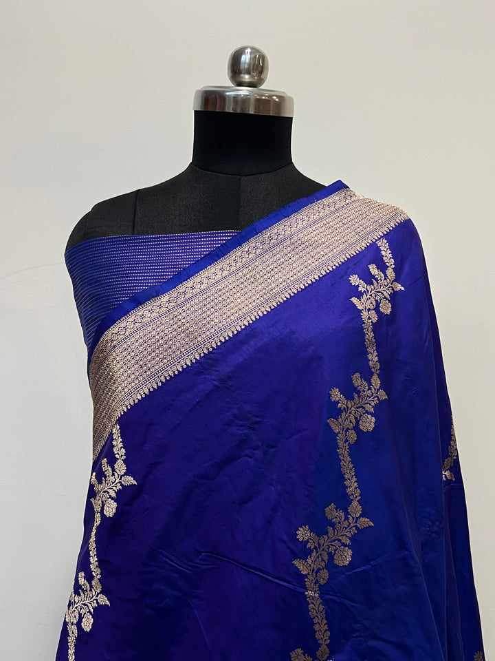 Shop Indigo Blue Banarasi Katan Silk Saree – Kadhwa Aada Jaal Meenakari