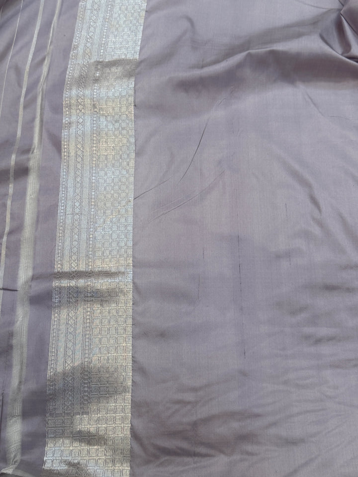 Grey Pure Katan silk Handloom Banarasi Saree