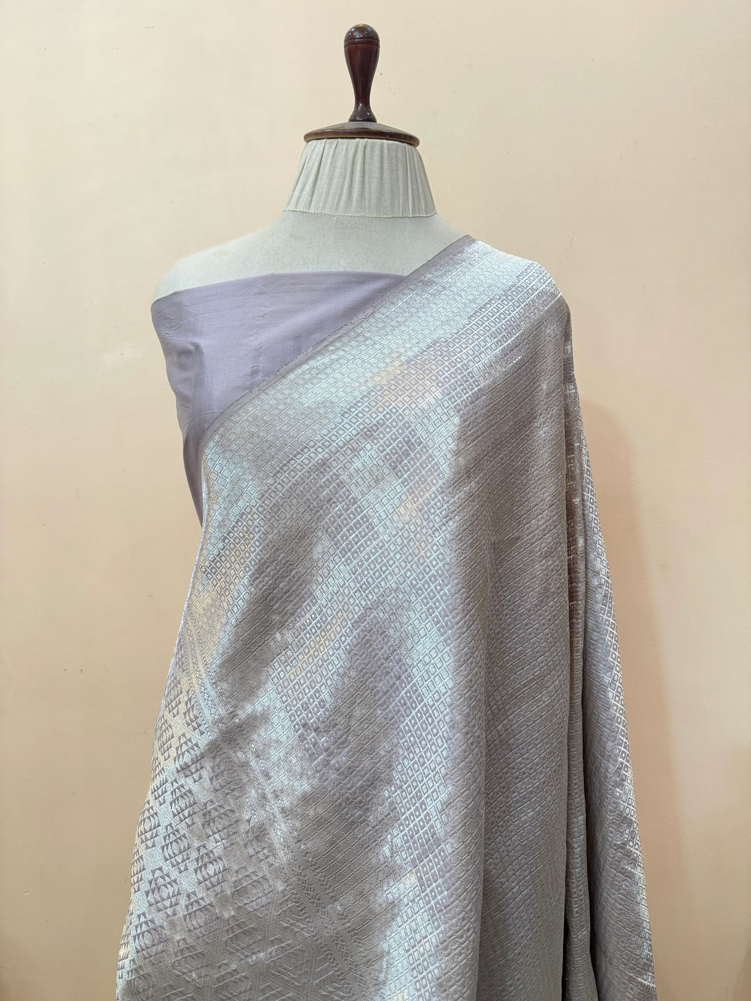 Grey Pure Katan silk Handloom Banarasi Saree
