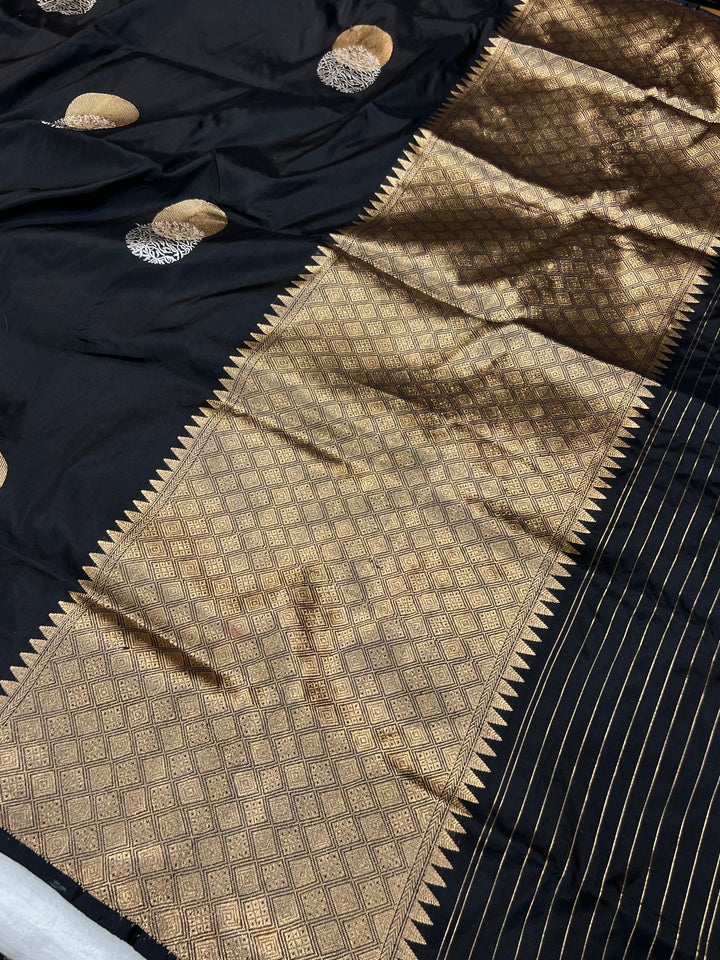 Black Pure Katan Silk Banarasi Saree Kadhwa Zari Buta Work