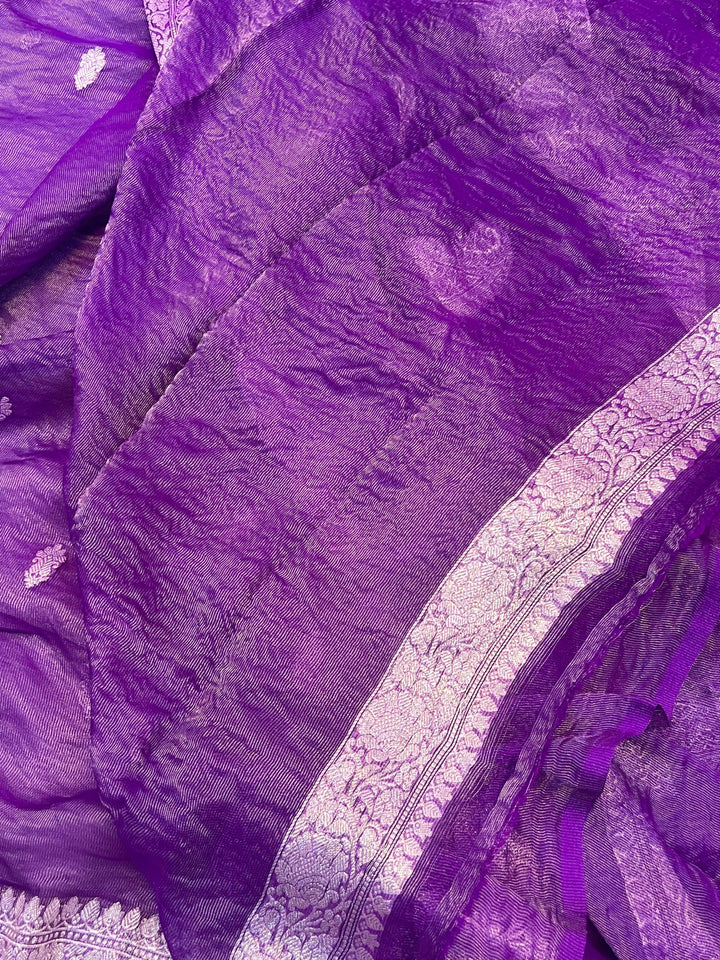 Plain blouse piece with matching silver zari border for Banarasi saree