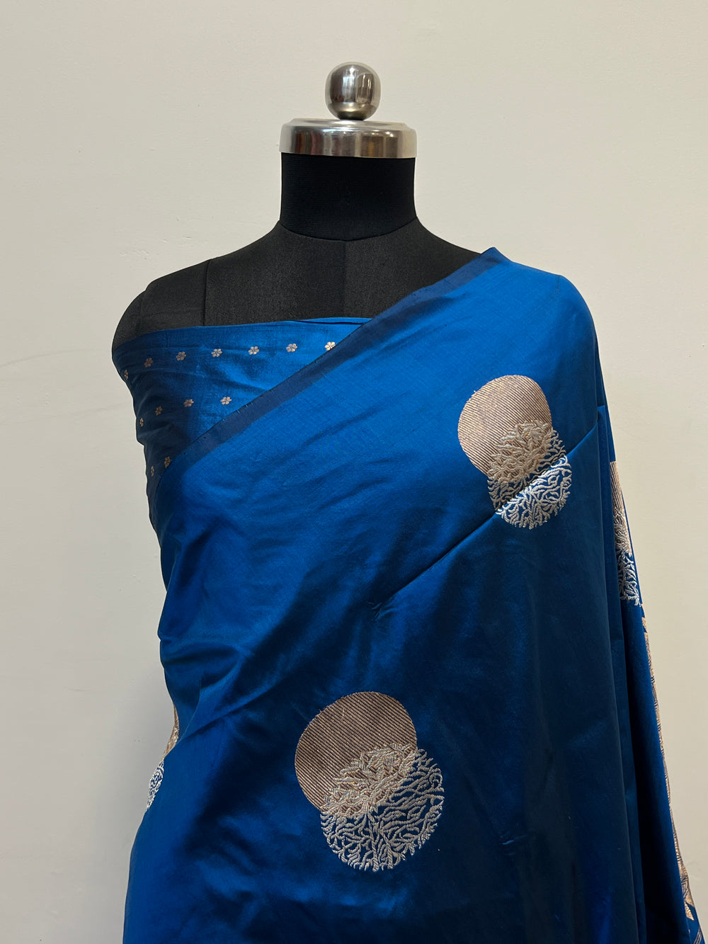 Deep Blue Pure Katan Silk Banarasi Saree Kadhwa Zari Buta Work