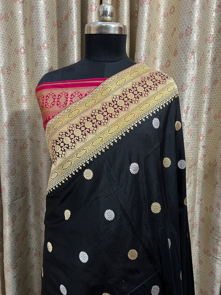 Black  Banarasi Handloom Katan Silk Saree - Aura Benaras