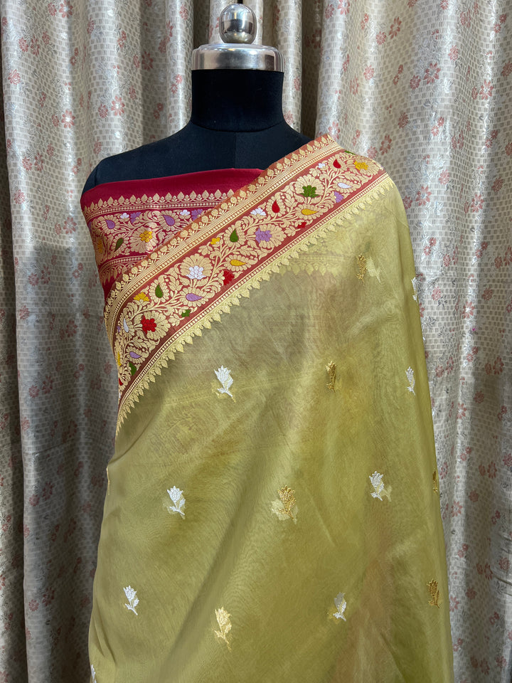  Dull Pista Green Banarasi Handloom Kora Silk Saree - Aura Benaras