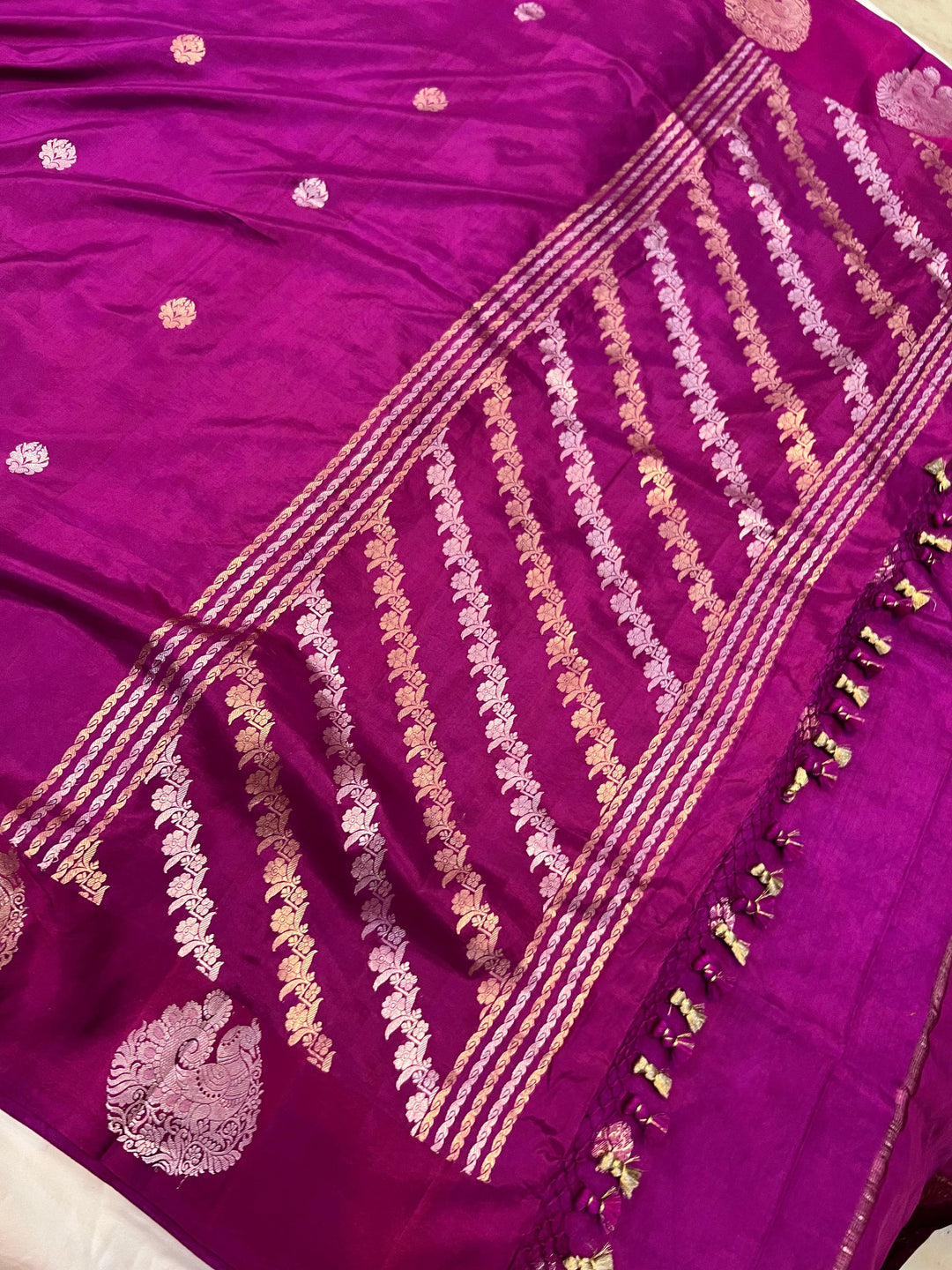 Purple Pure Banarasi Handloom Katan Silk Saree - Aura Benaras
