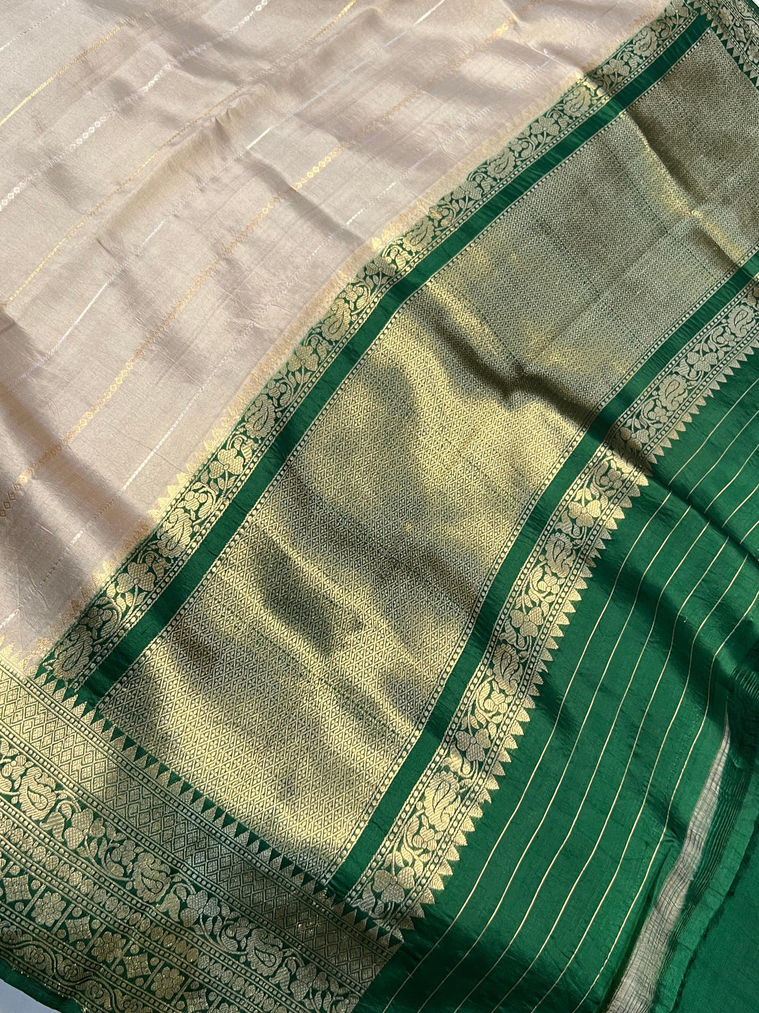 Grey Pure Banarasi Handloom Silk Saree - Aura Benaras