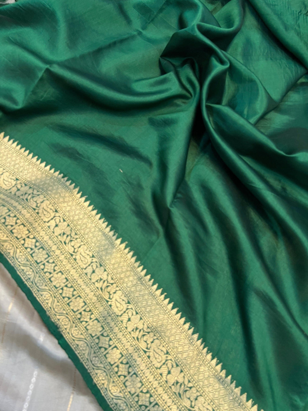 Grey Pure Banarasi Handloom Silk Saree - Aura Benaras