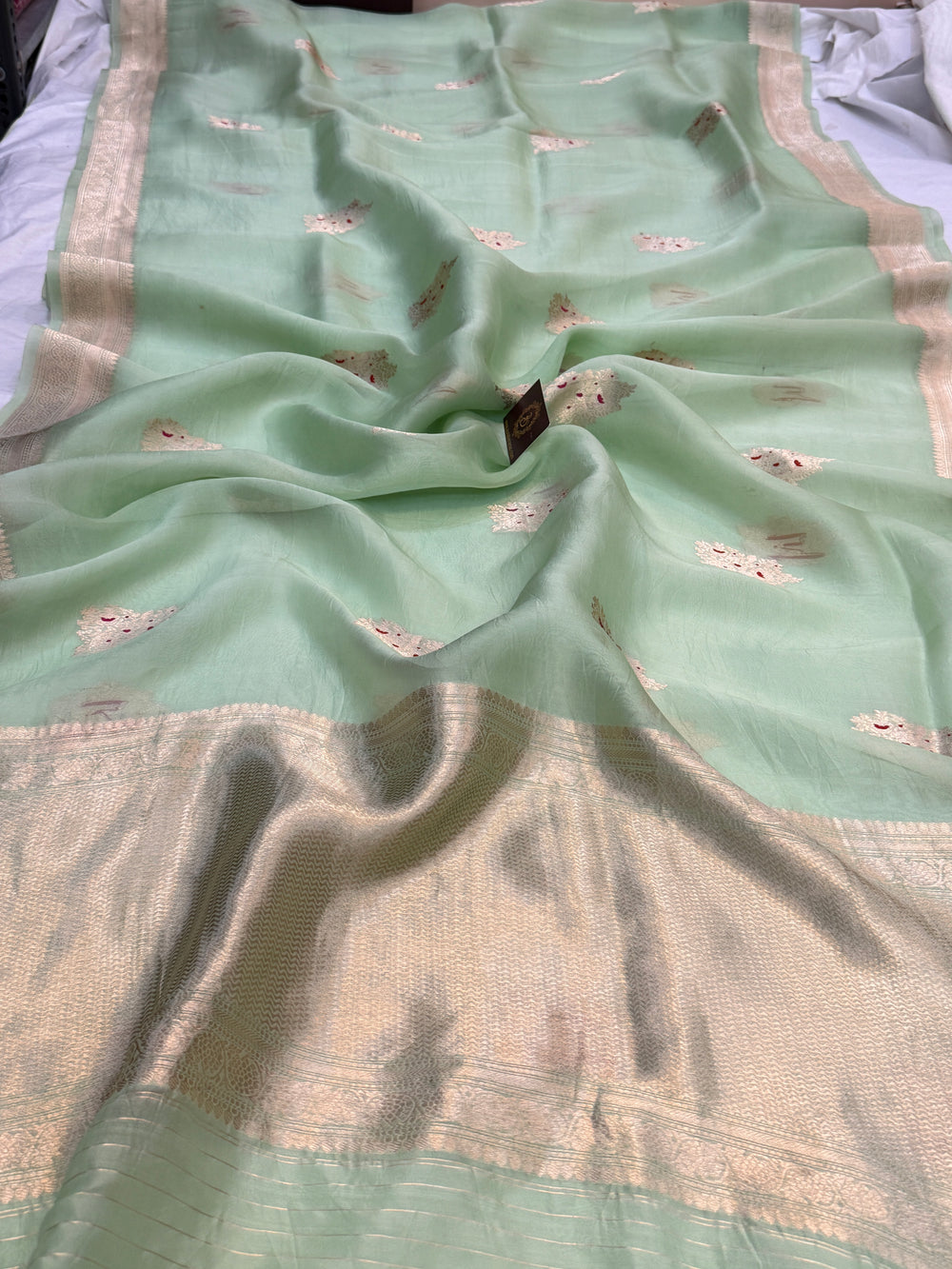 Pista Green Pure Kora Silk Handloom Banarasi Saree