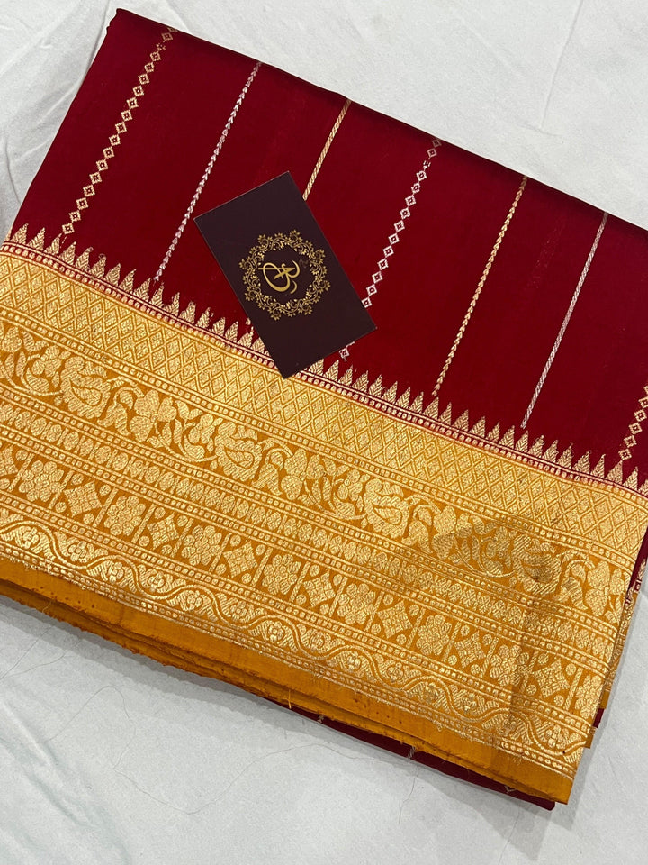 Maroon Pure Banarasi Handloom Silk Saree - Aura Benaras