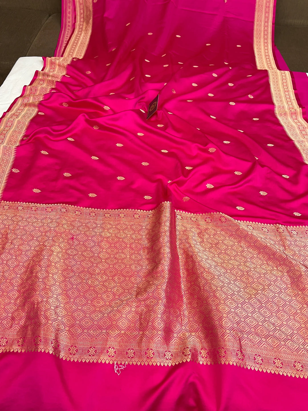 Pre Order :: Hot Pink Mashru Silk Handloom Banarasi Saree