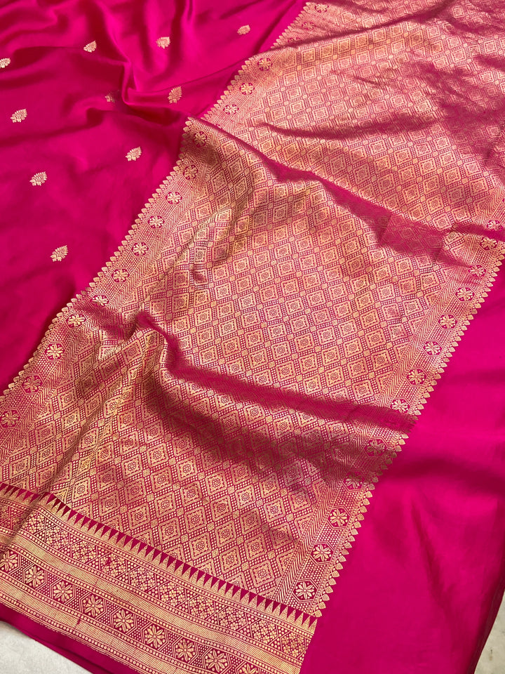 Pre Order :: Hot Pink Mashru Silk Handloom Banarasi Saree