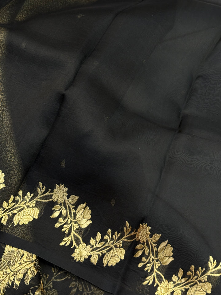 Pre Order :: Black Pure Kora Silk Handloom Banarasi Saree