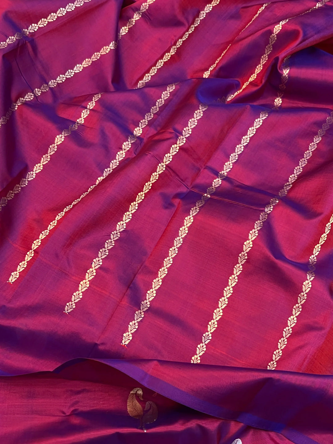 Hibiscus Pure Katan Silk Handloom Banarasi Saree