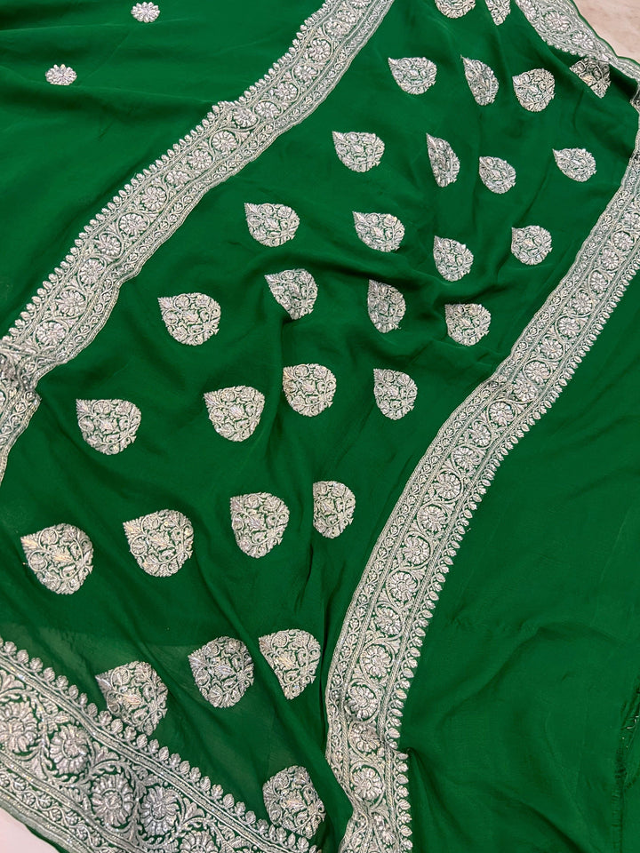 Green Pure Banarasi Handloom Georgette Silk Saree - Aura Benaras
