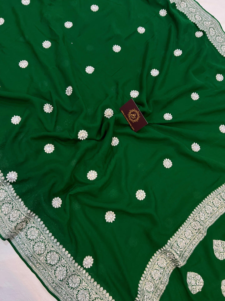 Green Pure Banarasi Handloom Georgette Silk Saree - Aura Benaras