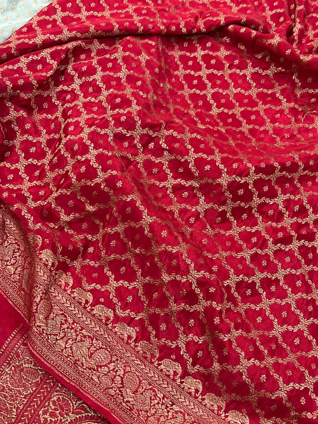 Pastel Grey Pure Banarasi Khaddi Crepe Silk Saree - Aura Benaras