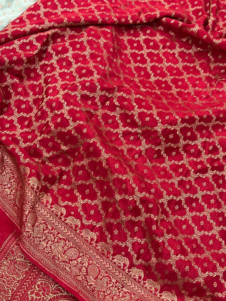 Pastel Grey Pure Banarasi Khaddi Crepe Silk Saree - Aura Benaras