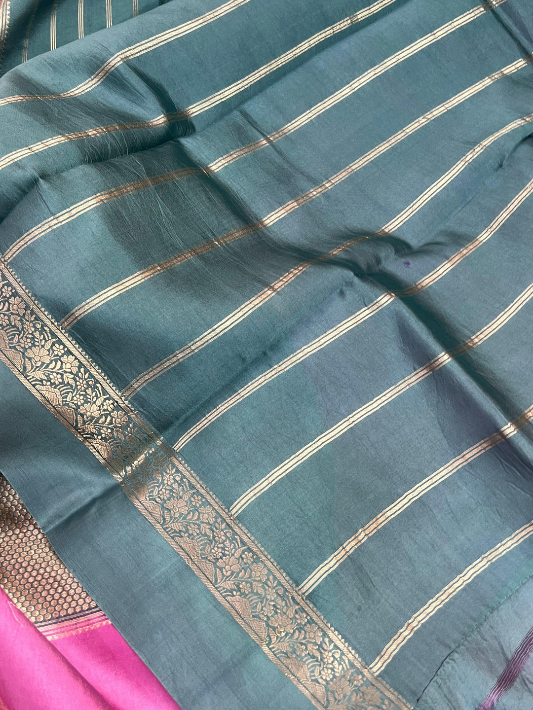 Plain contrast blouse piece included with pure silk Banarasi saree