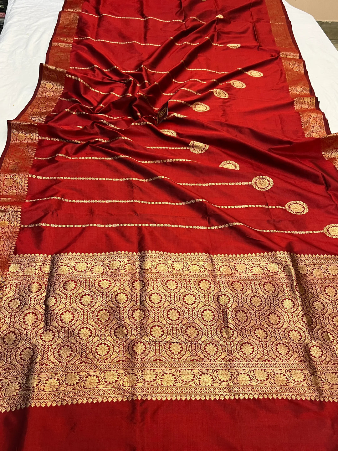 Maroon Pure Katan Silk Handloom Banarasi Saree
