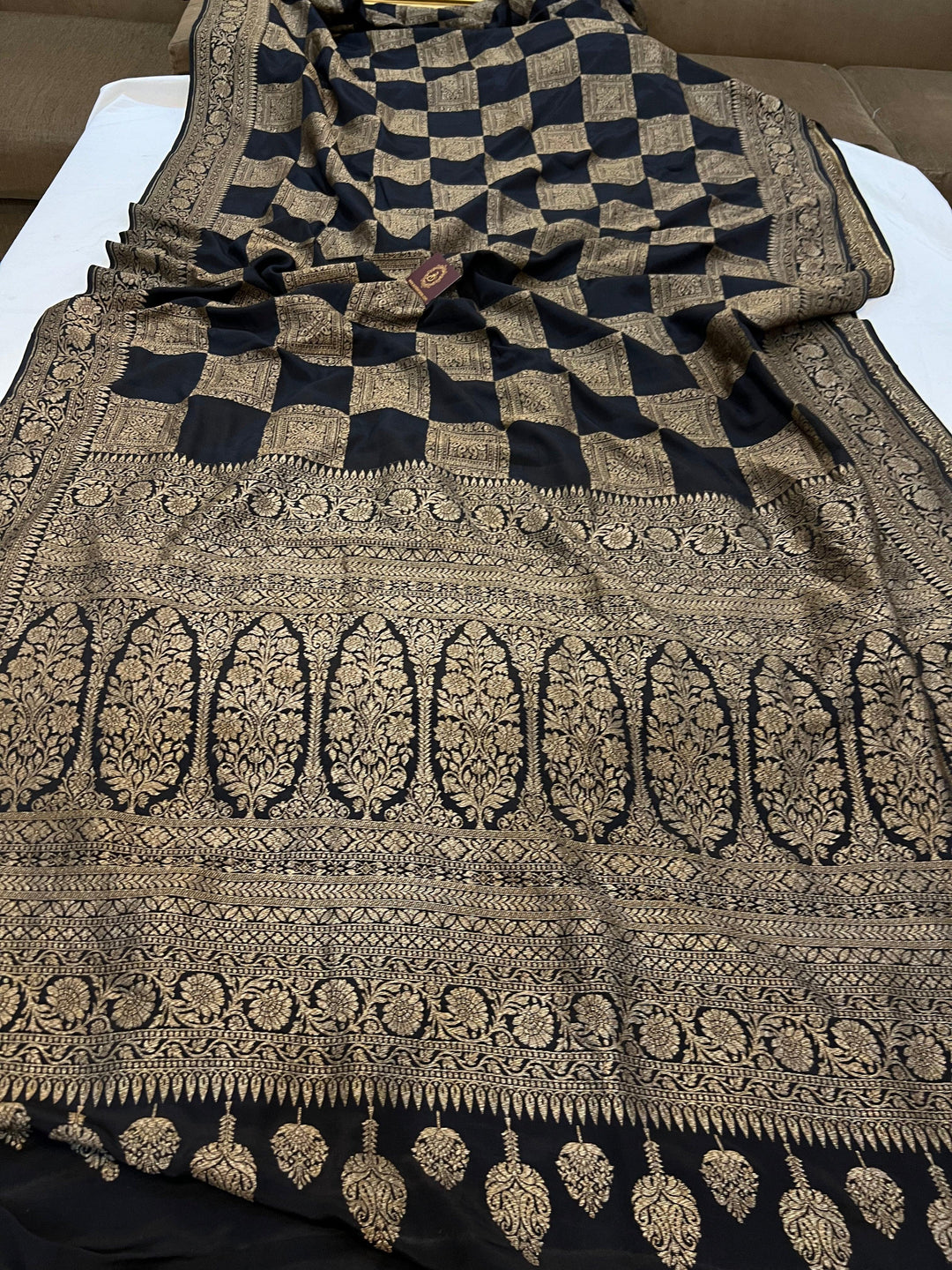 Black Pure Banarasi Khaddi Crepe Silk Saree - Aura Benaras