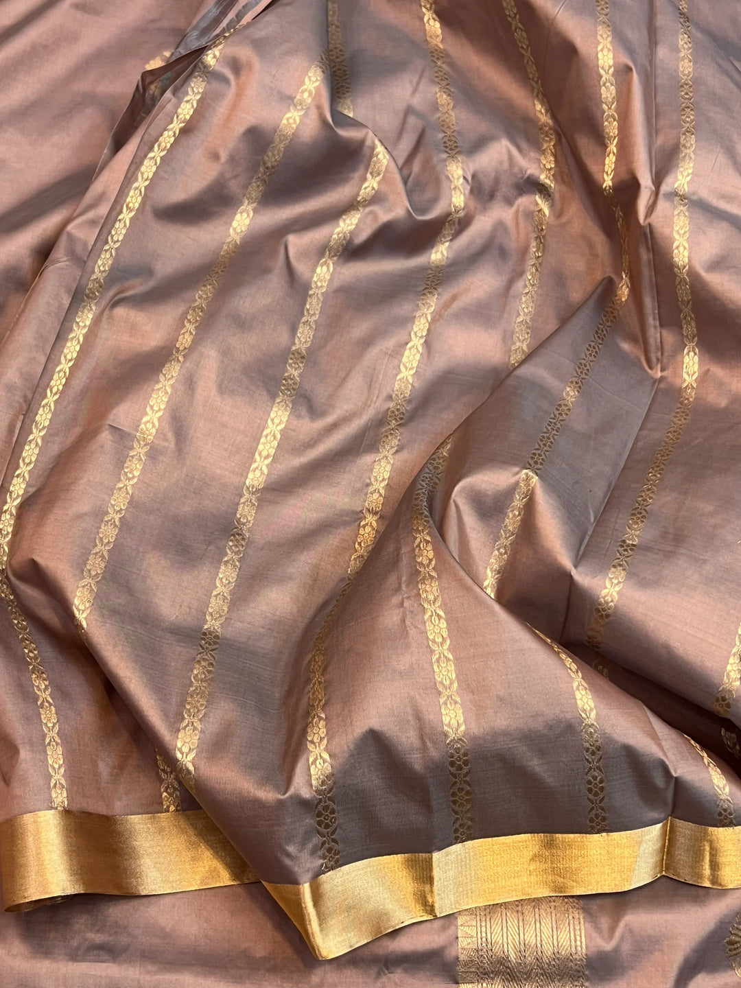 Old Rose Pure Katan Silk Handloom Banarasi Saree