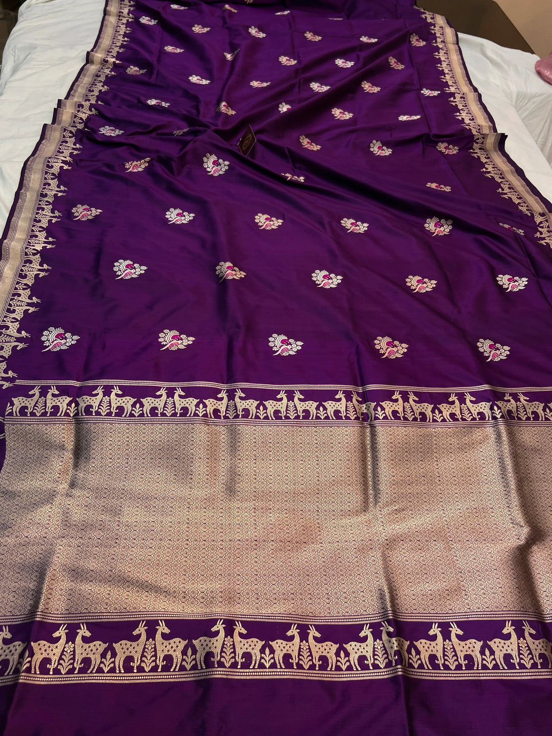 Deep Purple Pure Katan Silk Handloom Banarasi Saree