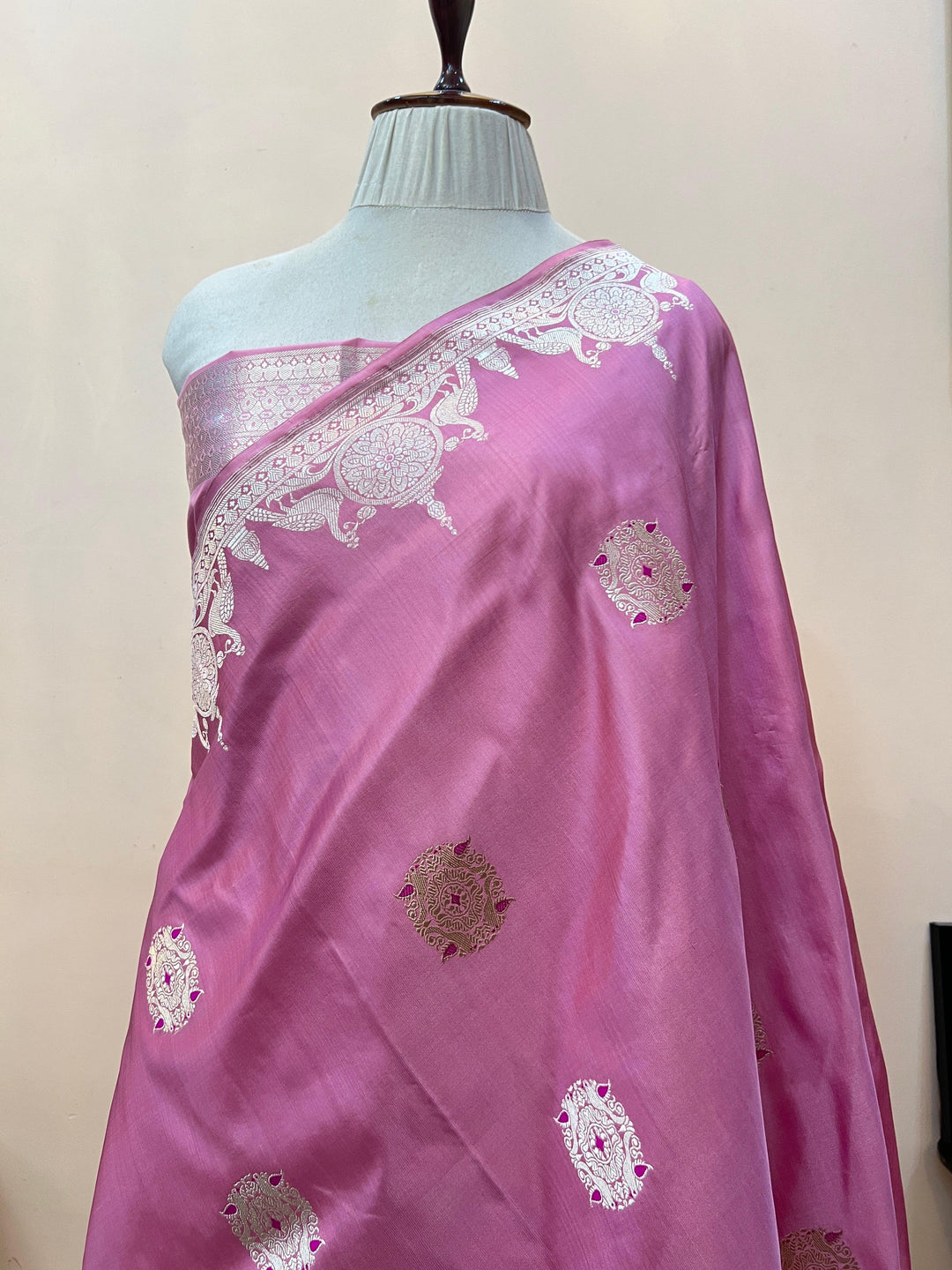 Pastel Pink Pure Katan Silk Handloom Banarasi Saree