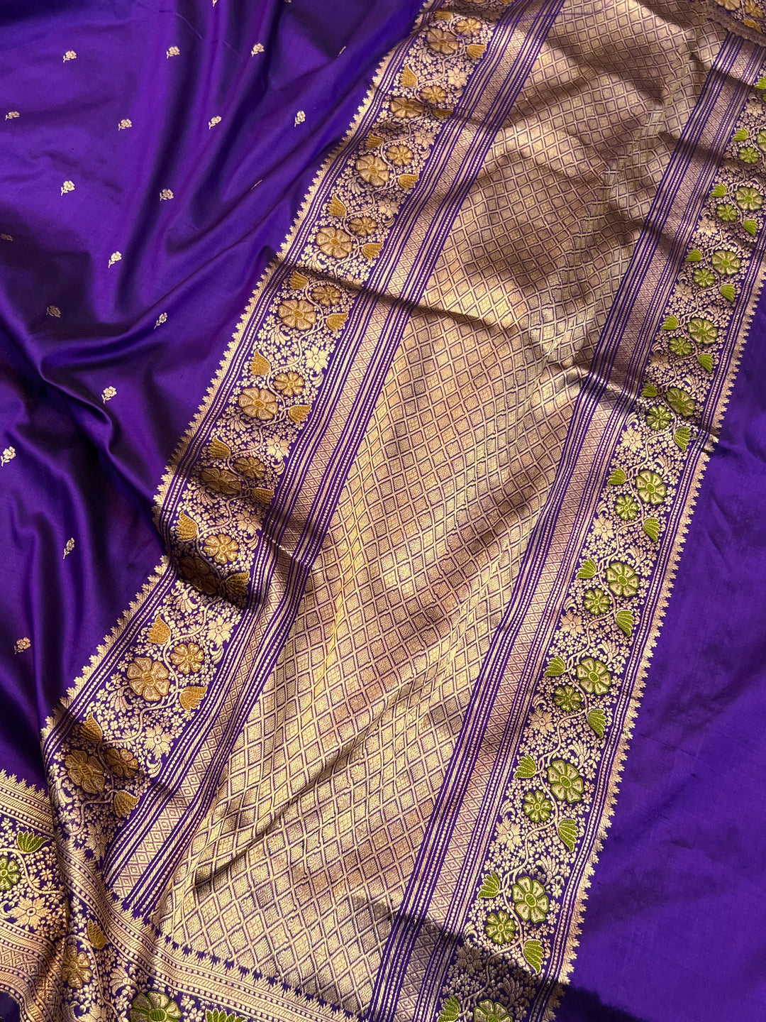 Purple Pure Katan Silk Handloom Banarasi Saree