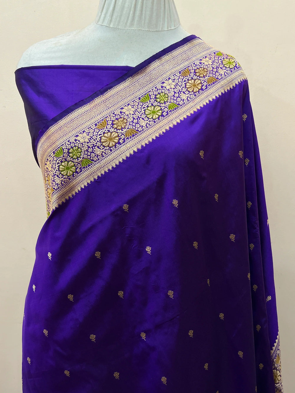 Purple Pure Katan Silk Handloom Banarasi Saree
