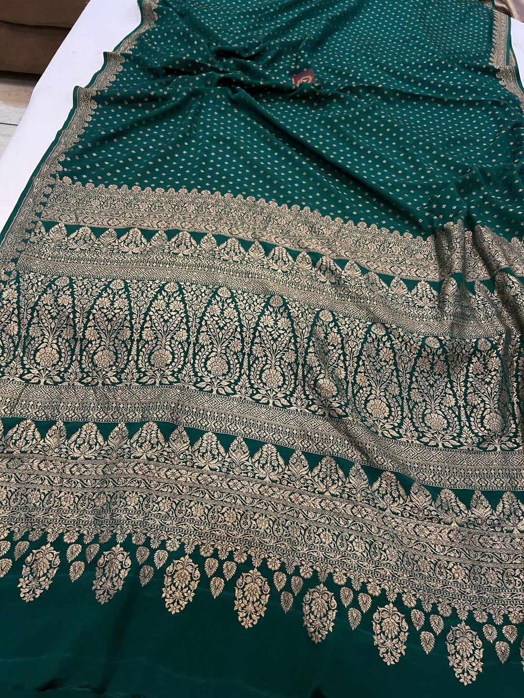 Bottle Green Pure Banarasi Khaddi Crepe Silk Saree - Aura Benaras