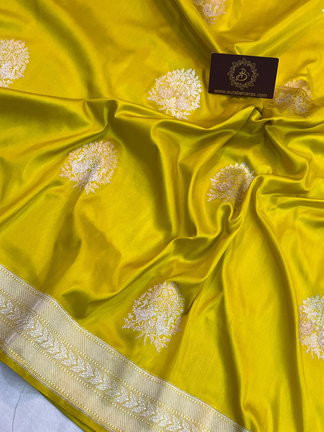 Yellow Pure Katan Silk Handloom Banarasi Saree