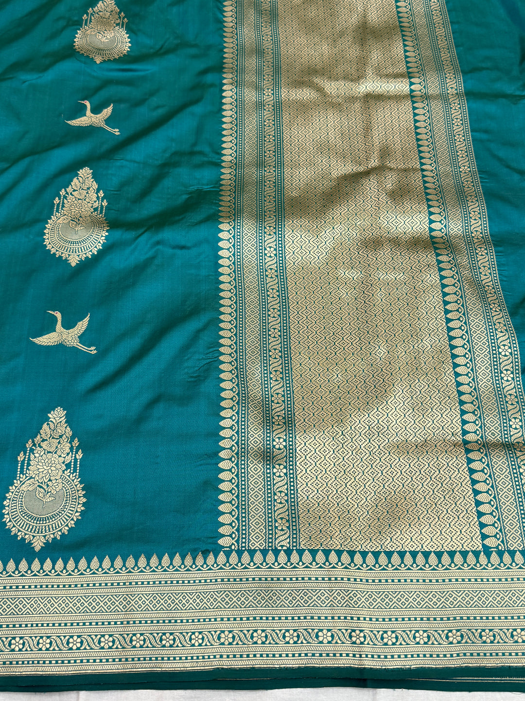 Buy Rama Green Banarasi Handloom Katan Silk Saree 