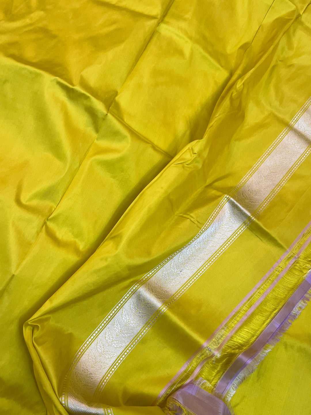 Yellow Pure Katan Silk Handloom Banarasi Saree