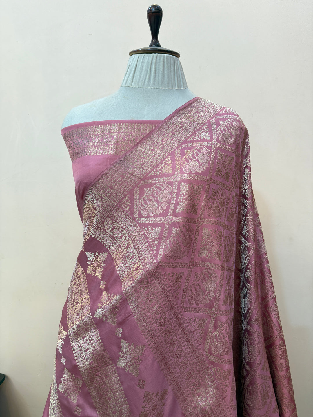Pastel Pink Pure Banarasi Handloom Katan Satin Silk Saree