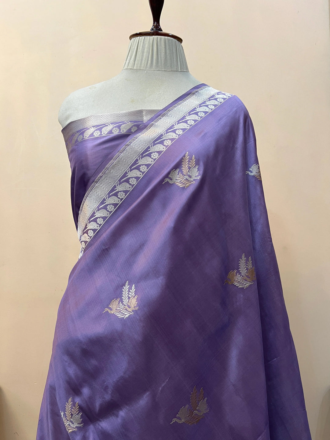 Lavender Pure Katan Silk Handloom Banarasi Saree