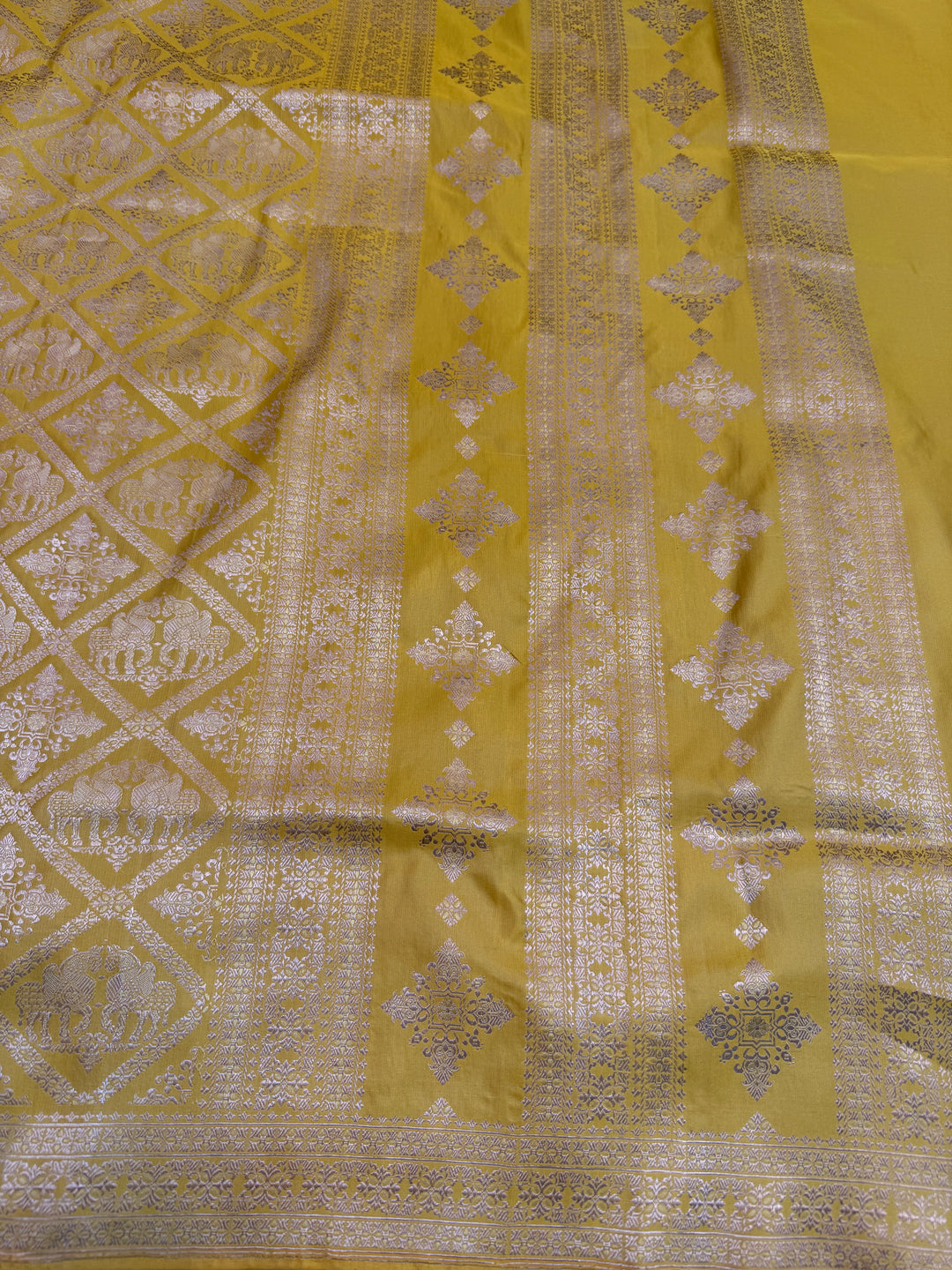 Lemon Yellow Pure Banarasi Handloom Katan Satin Silk Saree