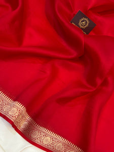 Red Banarasi Handloom Kora Silk Saree - Aura Benaras