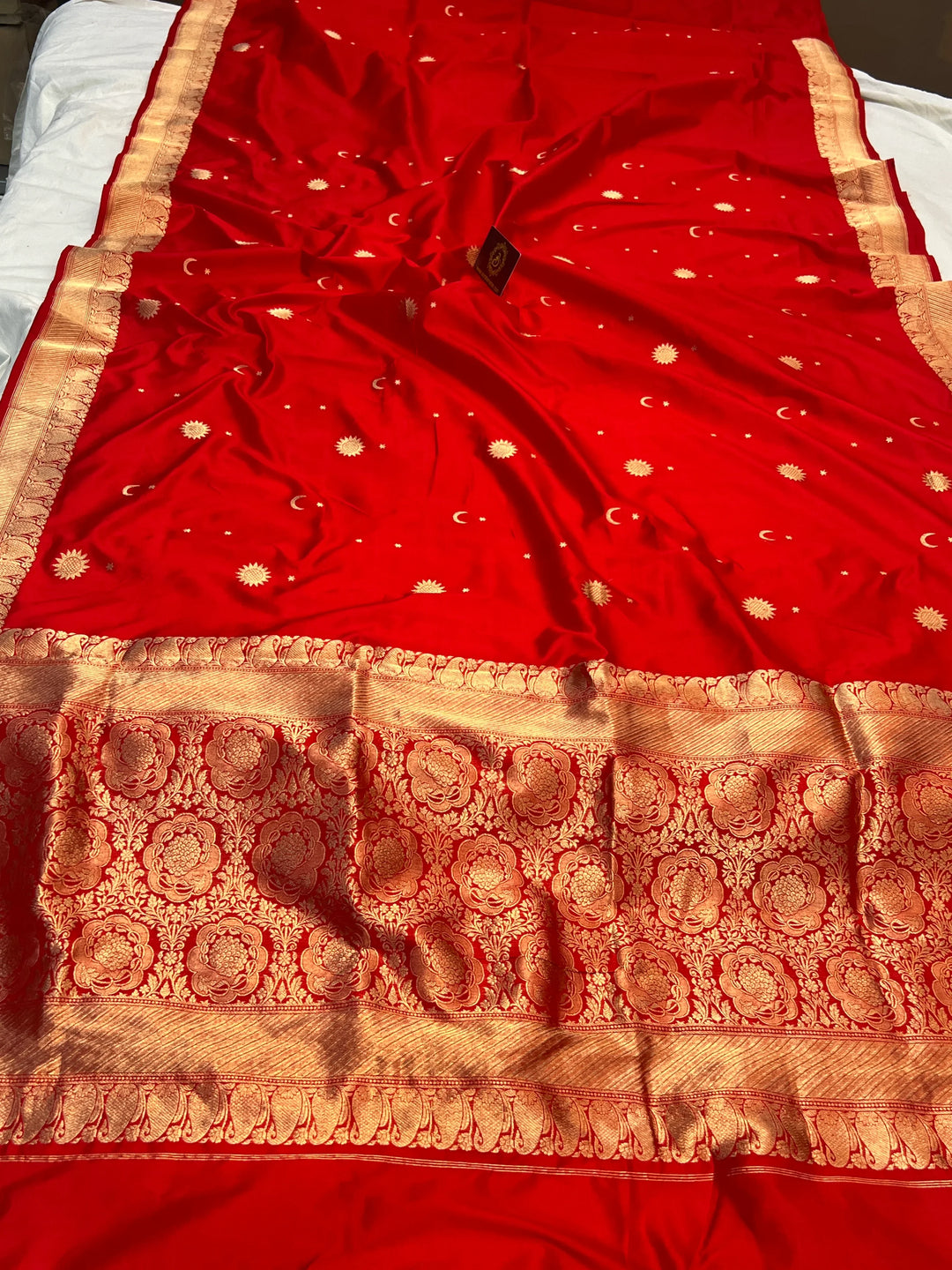 Red Pure Katan Silk Handloom Banarasi Saree