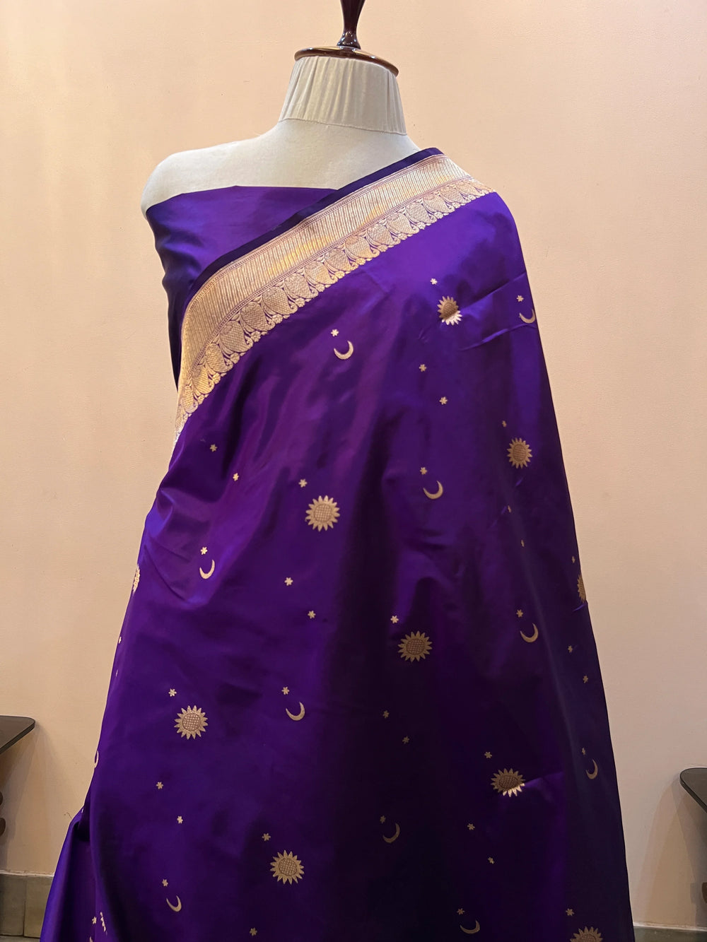 Purple Pure Katan Silk Handloom Banarasi Saree