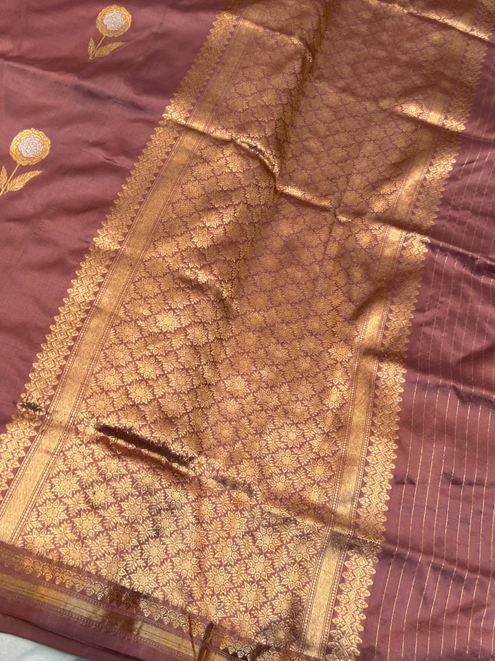 Onion Pure Katan Silk Handloom Banarasi Saree