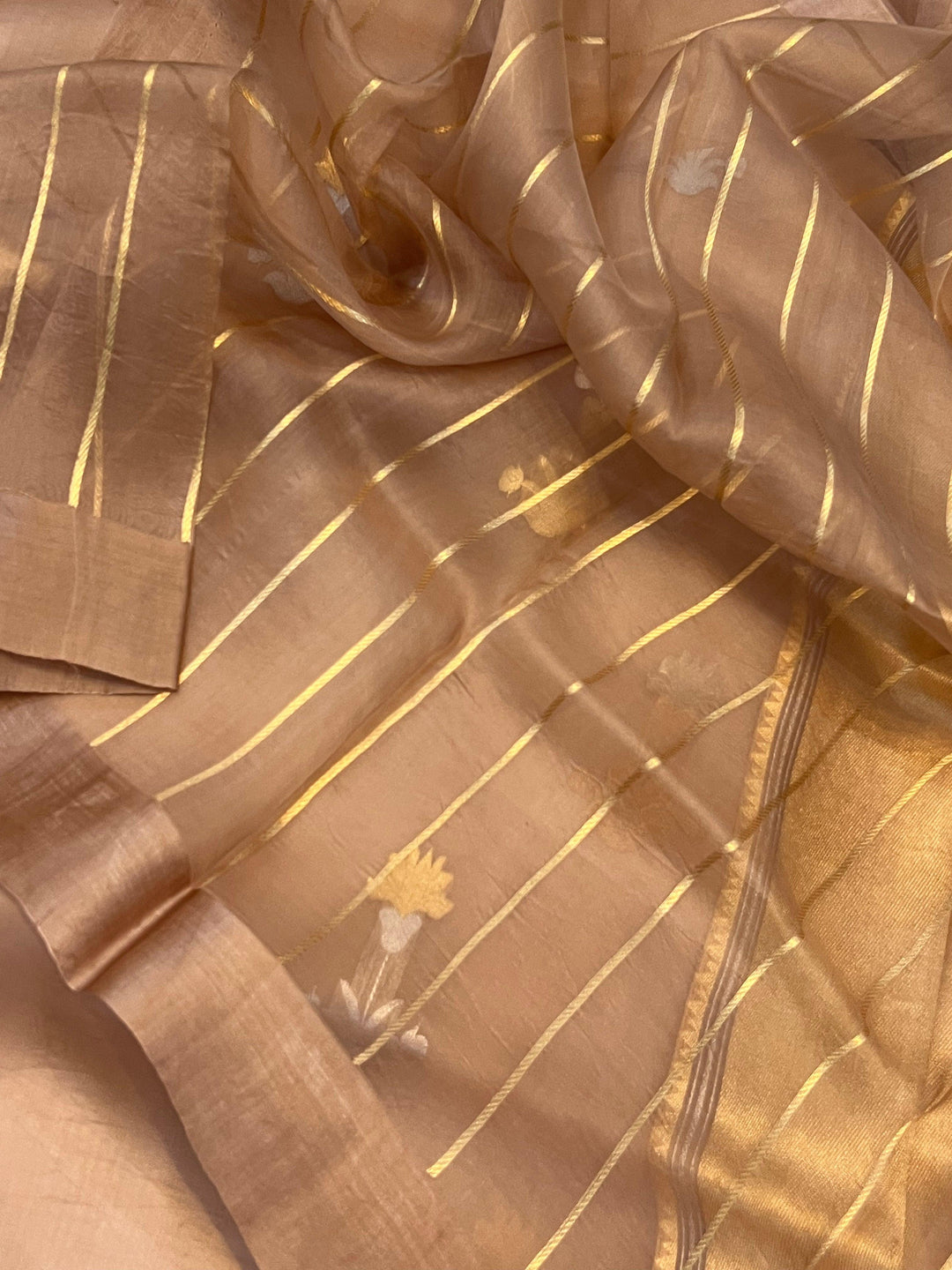 Beige Banarasi Handloom Kora Silk Saree - Aura Benaras